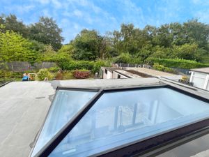 Rear- click for photo gallery